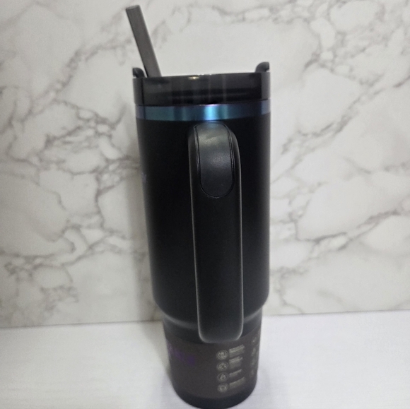 Stanley Quencher H2.0 Tumbler-30oz- Black Chroma - Picture 3 of 9